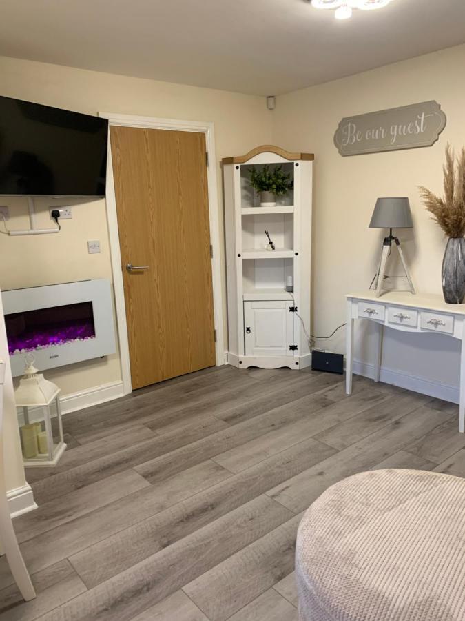 2 Bedroom Duplex Apartment Bawtry Bagian luar foto